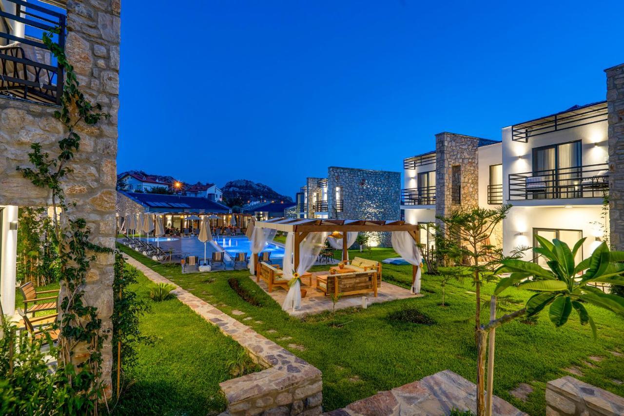 Dadya Bora Hotel Emecik Bagian luar foto