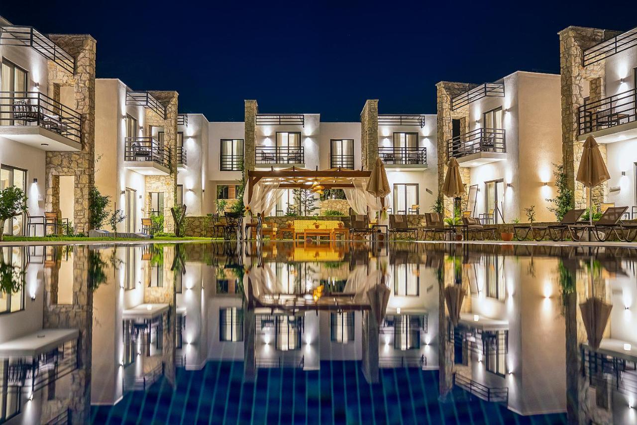 Dadya Bora Hotel Emecik Bagian luar foto