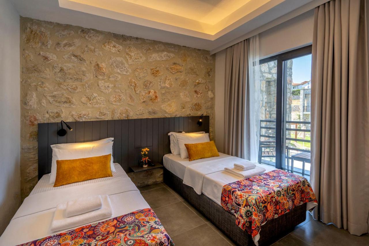 Dadya Bora Hotel Emecik Bagian luar foto