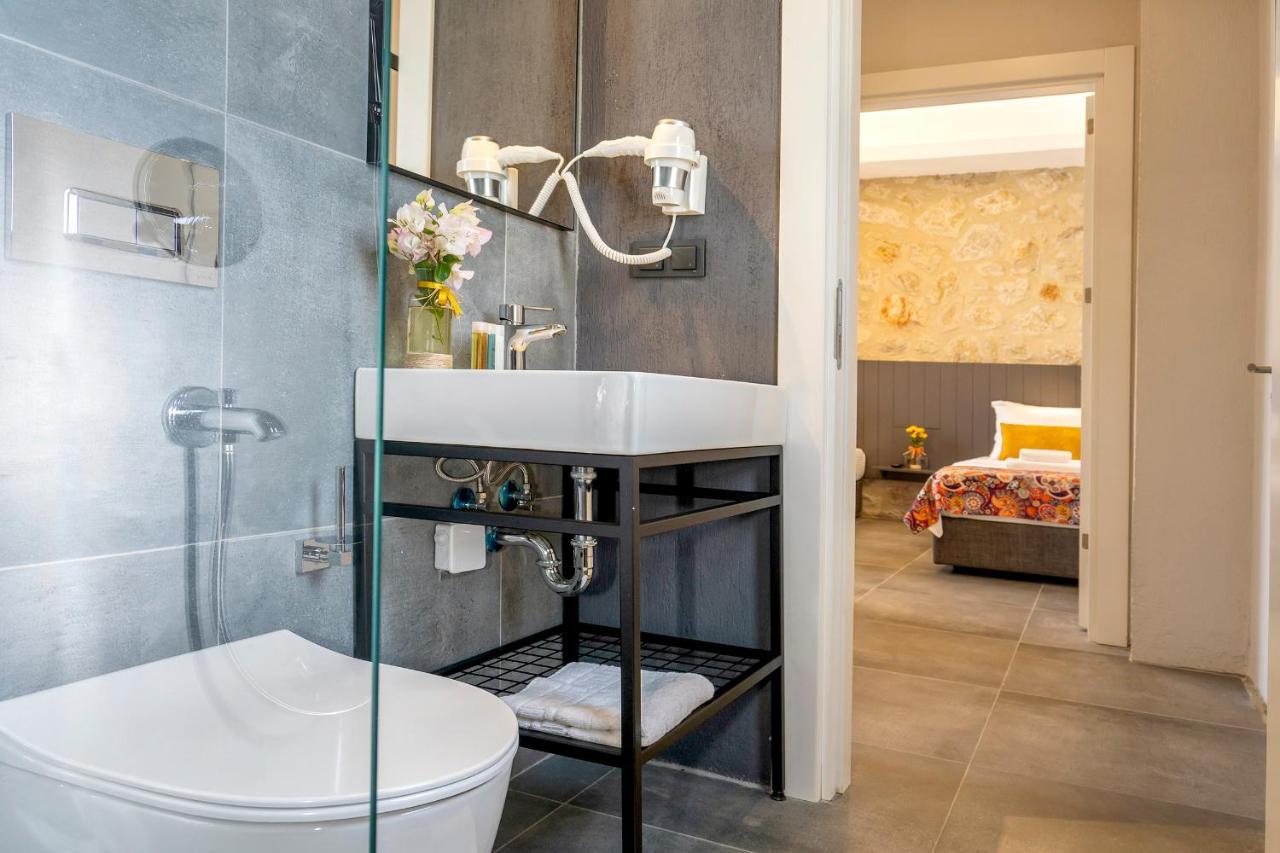 Dadya Bora Hotel Emecik Bagian luar foto